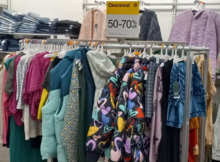 womens apparel clearance